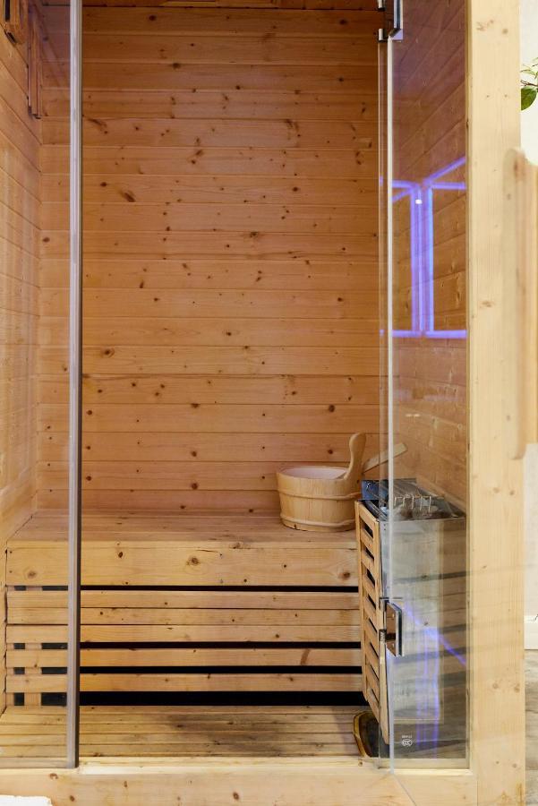 Spa Lux Apartmani Нови Сад Екстериор снимка