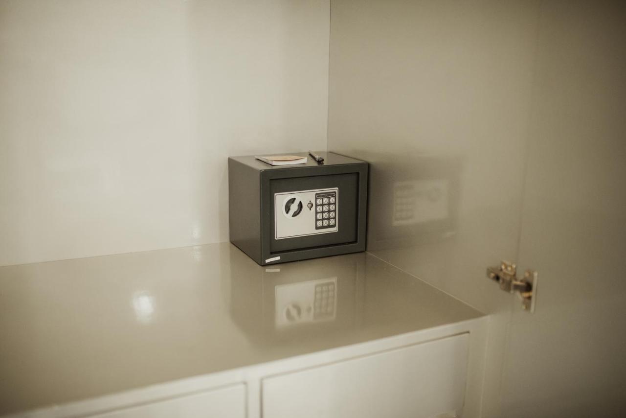 Spa Lux Apartmani Нови Сад Екстериор снимка