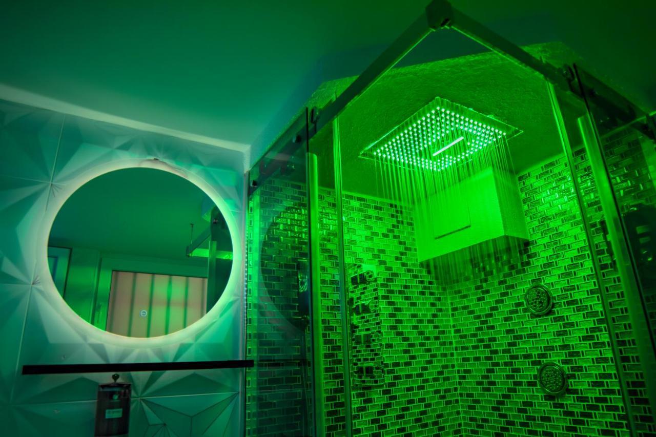 Spa Lux Apartmani Нови Сад Екстериор снимка